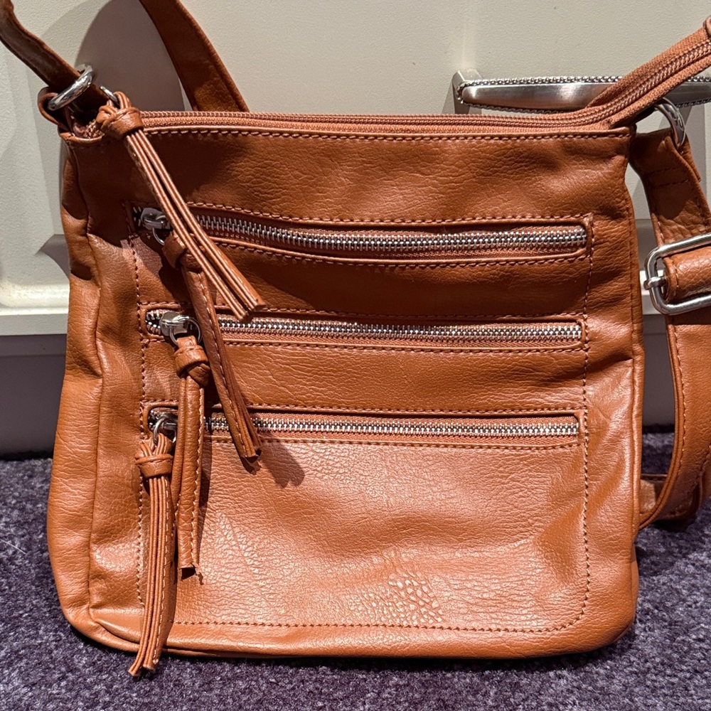 Elegant Tan Crossbody Bag